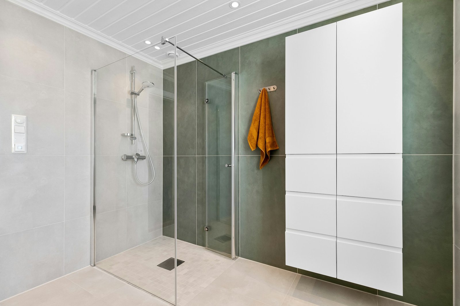 Duschabfluss mit entfernbarer Abdeckung